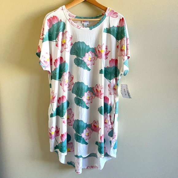 NEW Lularoe Mitzi‎ Fitted Tunic Top Womens Plus Size 2XL Lotus Print Short  Slv - Picture 1 of 7
